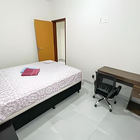 104 - Apartamento Completo Para Ate 7 Hospedes Patos de Minas Exterior photo