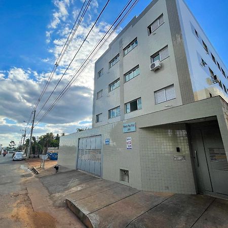 104 - Apartamento Completo Para Ate 7 Hospedes Patos de Minas Exterior photo